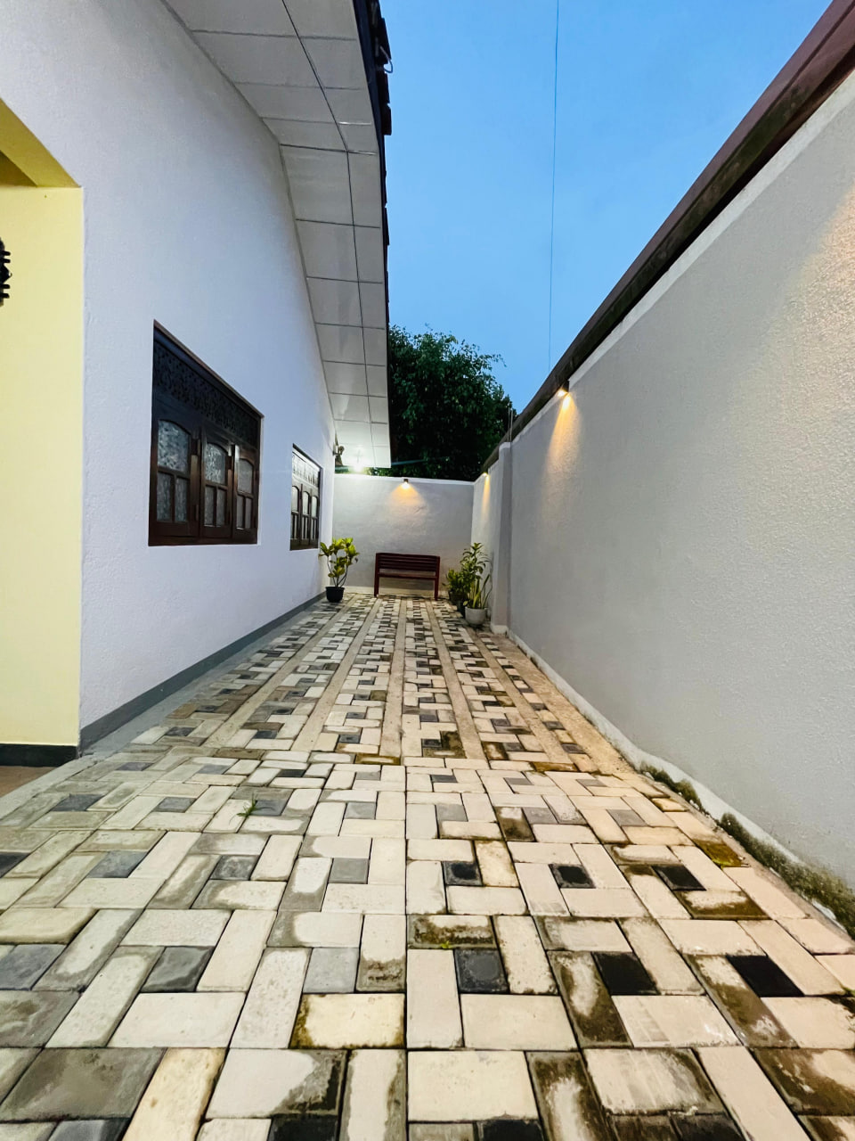 Dream Villa & Homestay Madiha Website